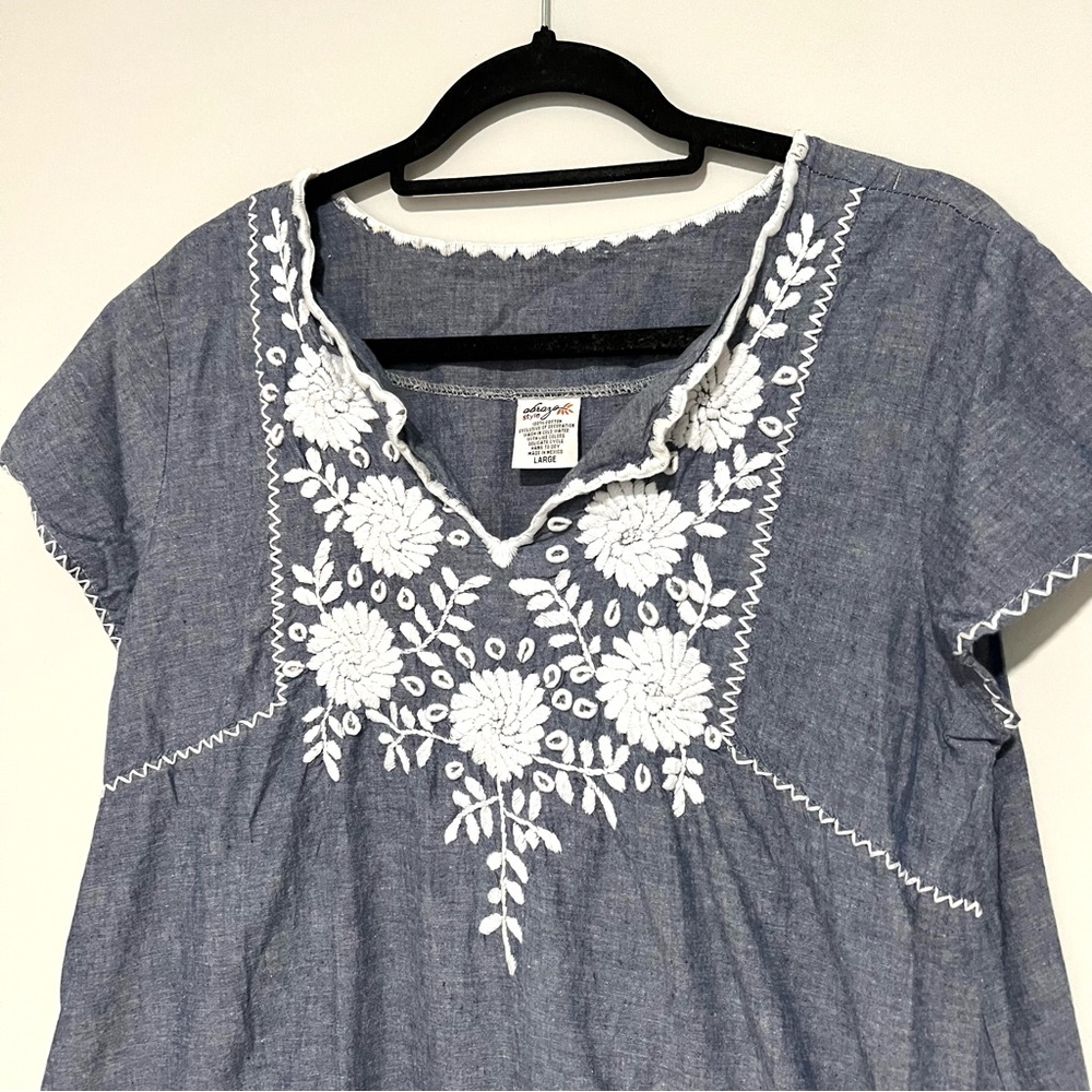 Abrazo Blue Mariano Chambray White Embroidery Shift Dress Size L - Picture 12 of 13
